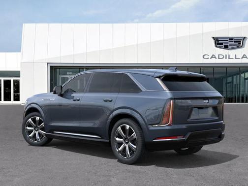 2025 Cadillac Escalade IQ Luxury 2