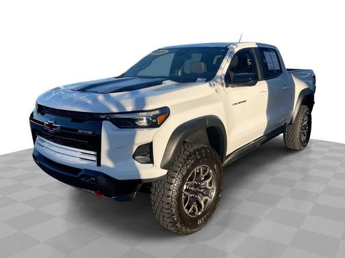 2025 Chevrolet Colorado ZR2