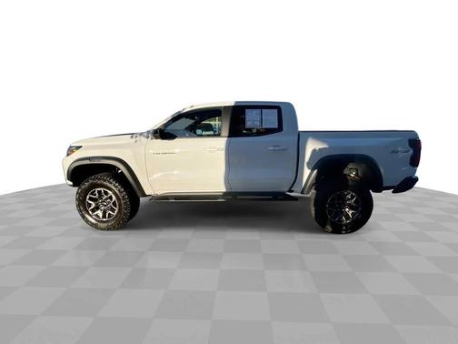 2025 Chevrolet Colorado ZR2