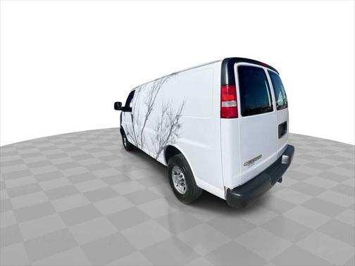2017 Chevrolet Express 2500 Work Van