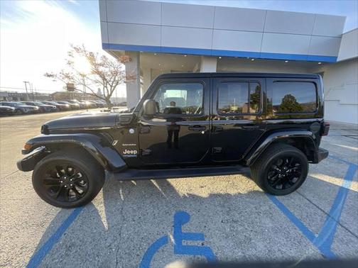 2022 Jeep Wrangler Unlimited 4xe Sahara