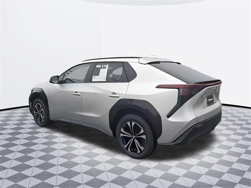 2025 Toyota bZ4X XLE