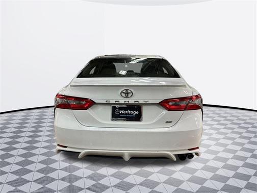 2018 Toyota Camry SE