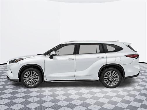 2025 Toyota Highlander Hybrid Platinum