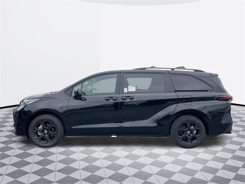 2025 Toyota Sienna Woodland Edition