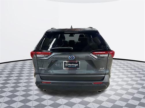 2023 Toyota RAV4 Hybrid XLE Premium