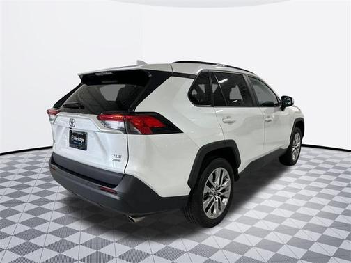 2024 Toyota RAV4 XLE Premium