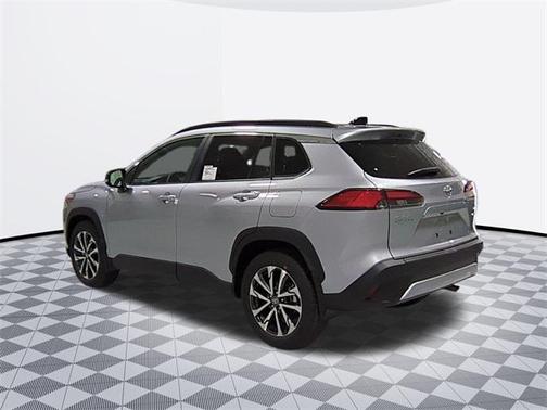 2025 Toyota Corolla Cross XLE