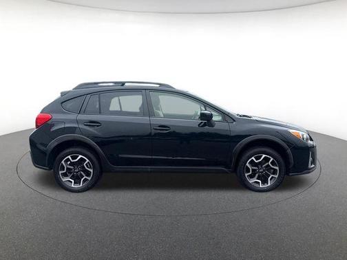 Crystal Black Silica 2016 Subaru Crosstrek 2.0i Premium