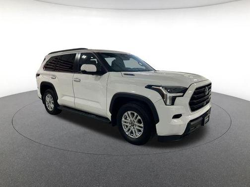 2025 Toyota Sequoia SR5