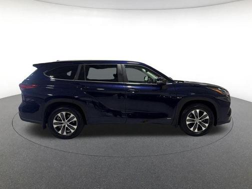 Blueprint 2023 Toyota Highlander Hybrid XLE