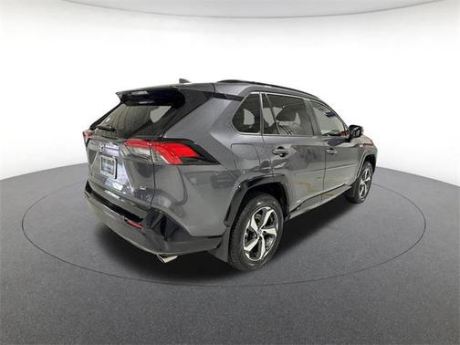 2024 Toyota RAV4 Prime SE