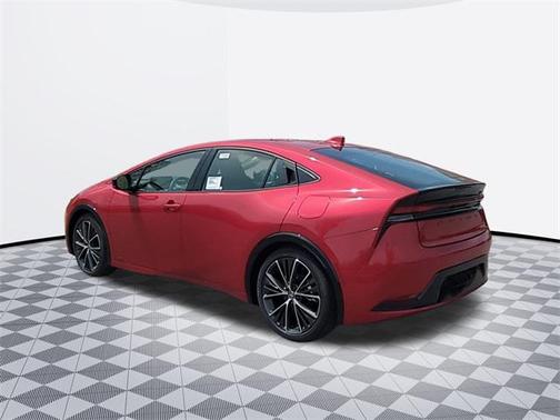 2025 Toyota Prius XLE