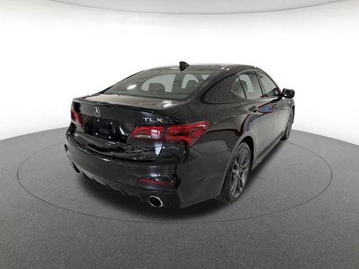 Crystal Black Pearl 2018 Acura TLX Technology