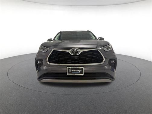 2024 Toyota Highlander Platinum