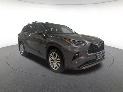 2024 Toyota Highlander Platinum