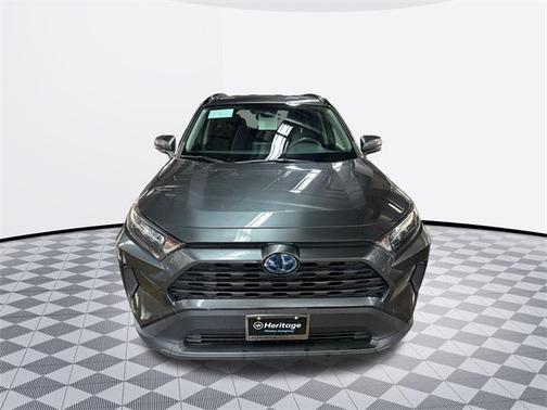 2020 Toyota RAV4 Hybrid SE
