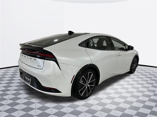 2023 Toyota Prius XLE