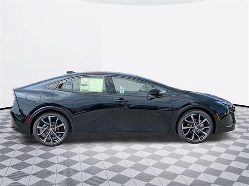 2025 Toyota Prius Plug-In Hybrid XSE
