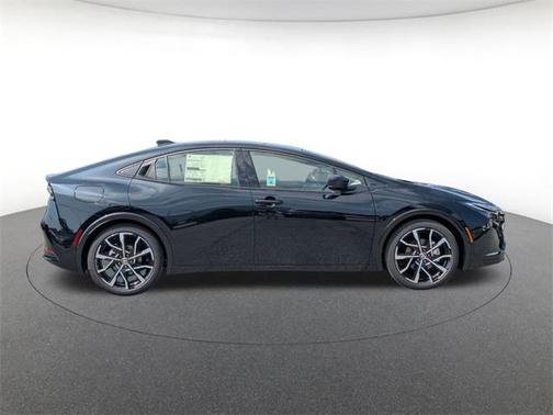 2025 Toyota Prius Plug-In Hybrid XSE