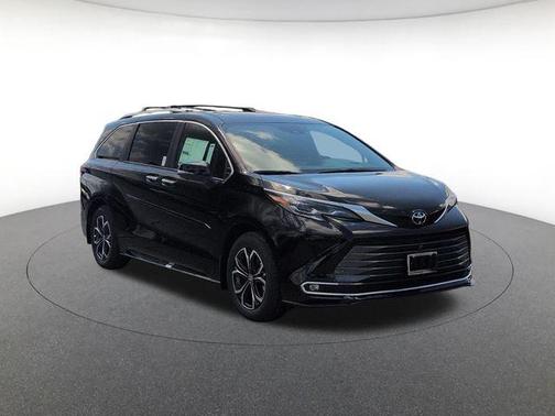 Midnight Black 2026 Toyota Sienna Platinum