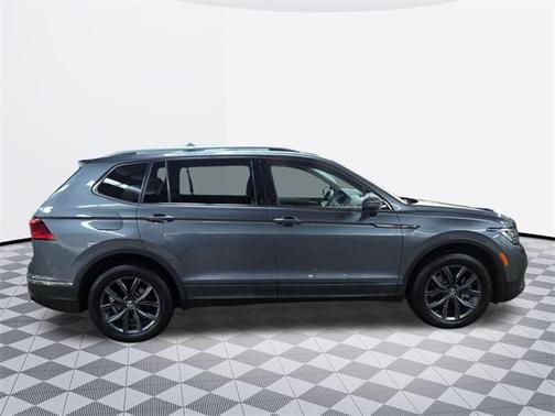 2022 Volkswagen Tiguan 2.0T SE 4MOTION