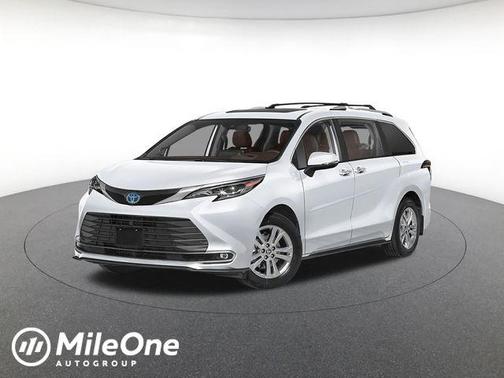 Pearl 2026 Toyota Sienna Platinum