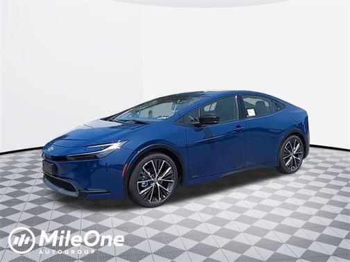 2025 Toyota Prius XLE