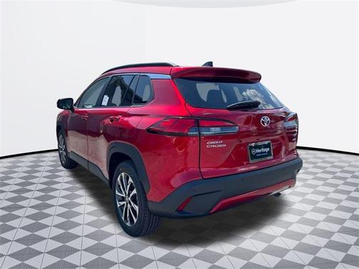 2025 Toyota Corolla Cross XLE