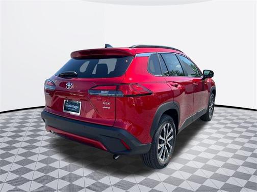 2025 Toyota Corolla Cross XLE