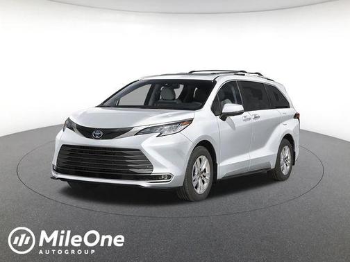 Pearl 2026 Toyota Sienna Limited