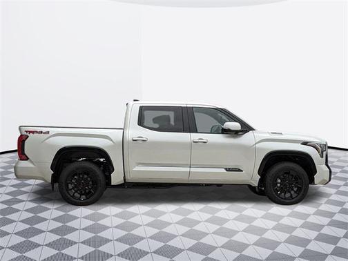 2026 Toyota Tundra Hybrid Platinum