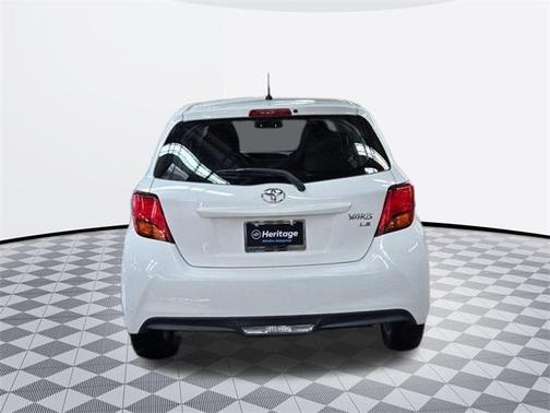 2015 Toyota Yaris LE