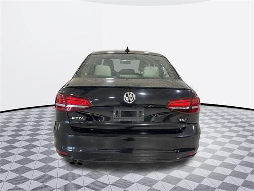 2016 Volkswagen Jetta 1.8T Sport