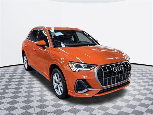 2024 Audi Q3 Premium 45 TFSI S line quattro Tiptronic