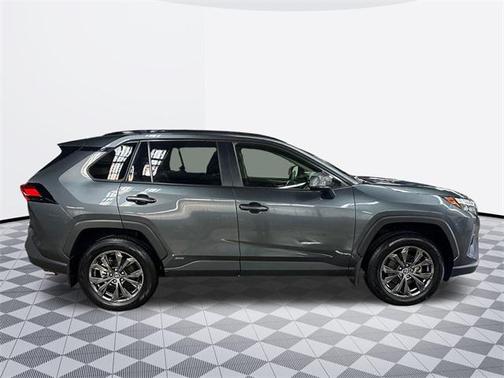 2023 Toyota RAV4 Hybrid XLE Premium