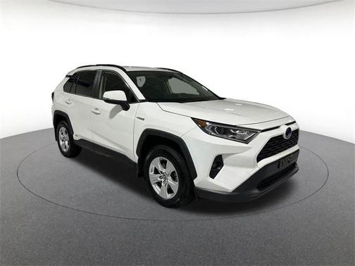 2020 Toyota RAV4 Hybrid XLE