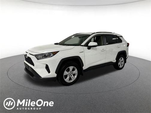 2020 Toyota RAV4 Hybrid XLE