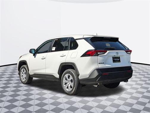 2025 Toyota RAV4 LE