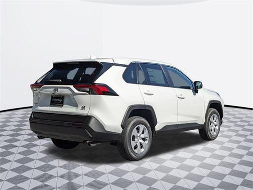 2025 Toyota RAV4 LE