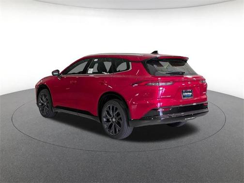 2025 Toyota Crown Signia Limited