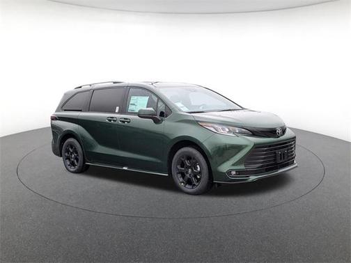 2026 Toyota Sienna Woodland Edition