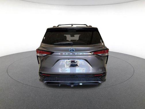 Predawn Gray Mica 2022 Toyota Sienna XSE 7 Passenger