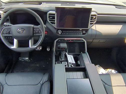 2025 Toyota Tundra Hybrid Platinum