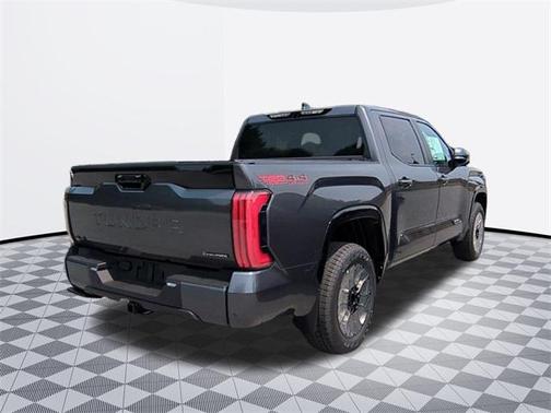 2025 Toyota Tundra Hybrid Platinum