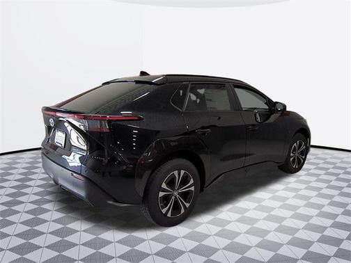 2025 Toyota bZ4X XLE