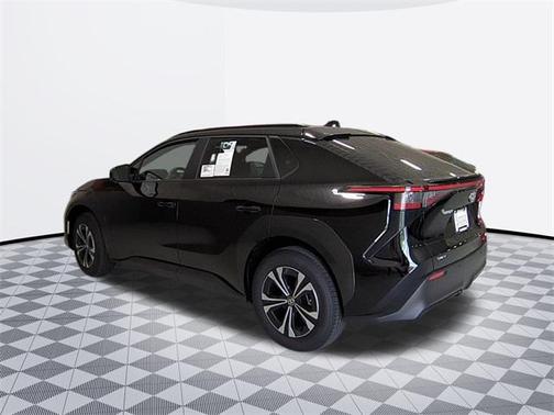 2025 Toyota bZ4X XLE