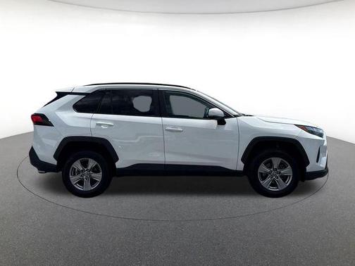 Ice 2024 Toyota RAV4 XLE