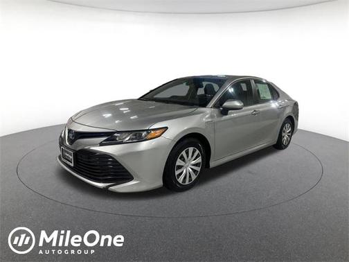 2018 Toyota Camry Hybrid LE