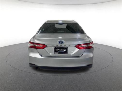 2018 Toyota Camry Hybrid LE